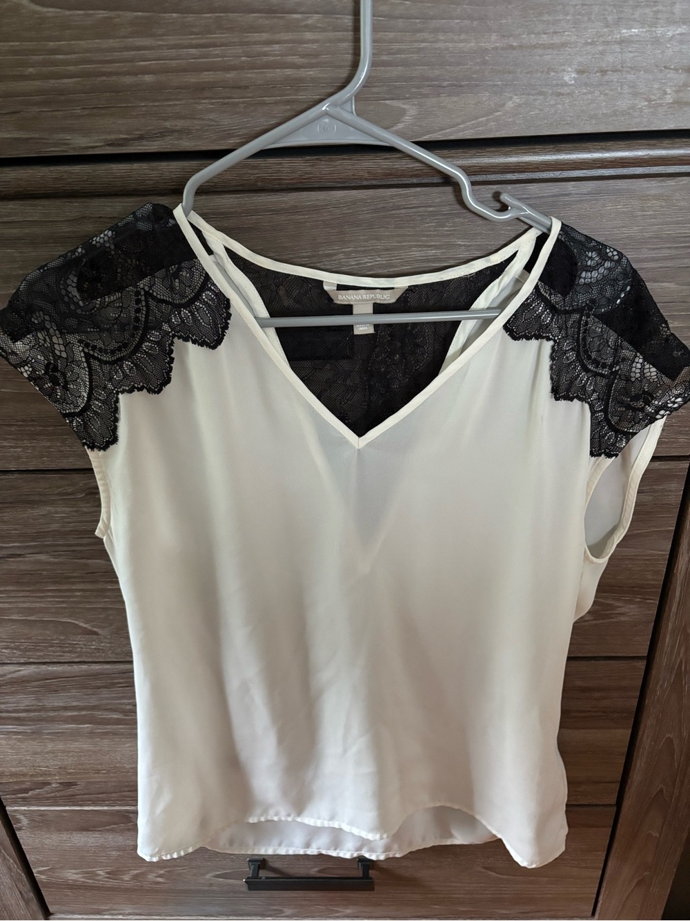Banana Republic Cream V-Neck Blouse with Black Lace Cap Sleeves